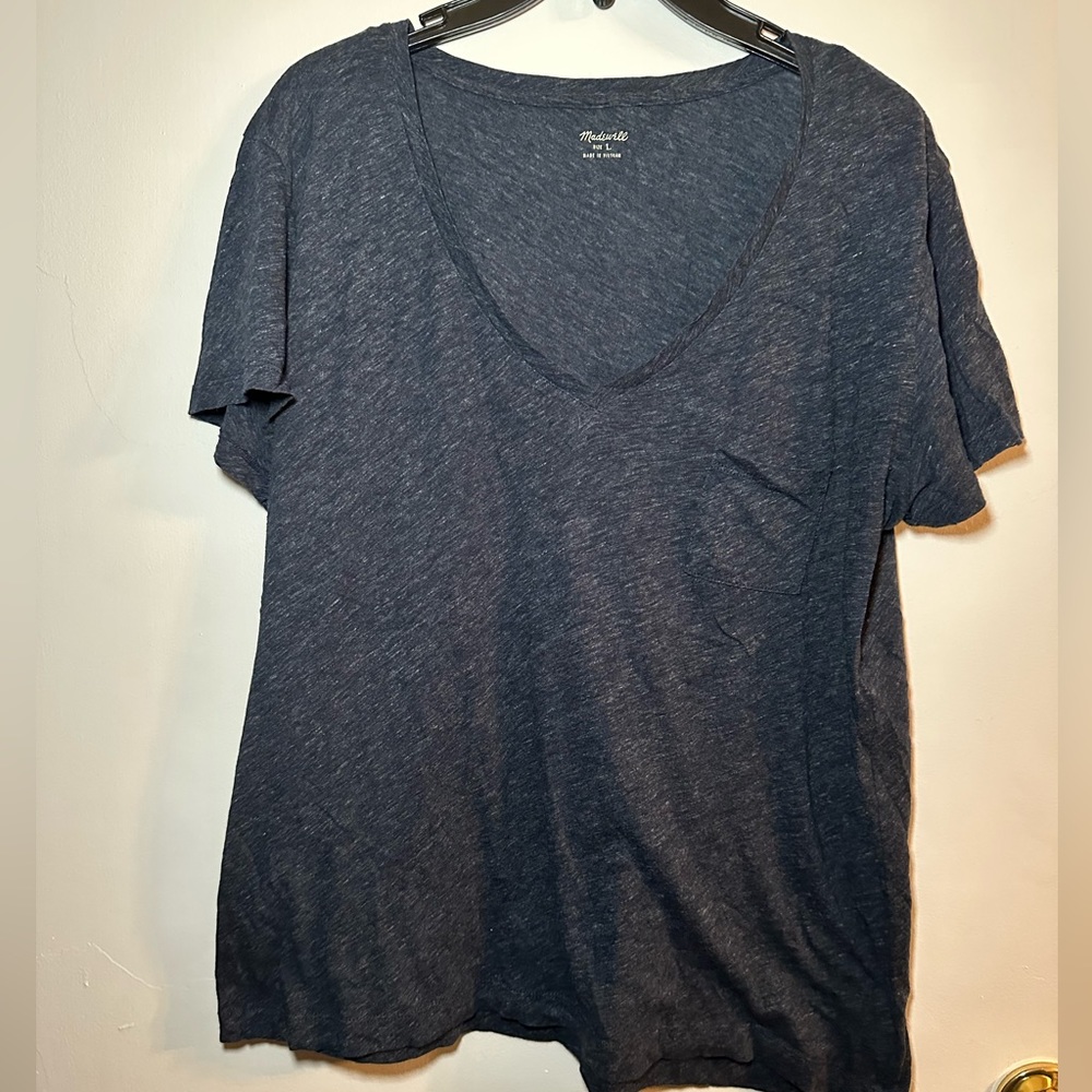 Madewell heathered blue v-neck short sleeve top size Large